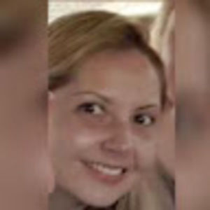 Meet your Posher, Elena